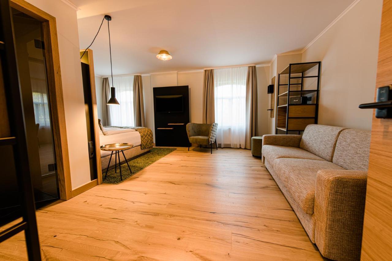 Weinhotel Freylich Zahn 프레이버그 외부 사진